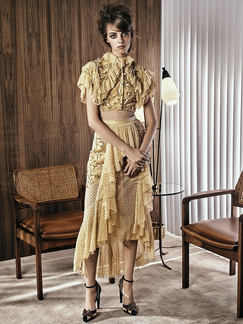 Mariana Zaragoza for Vogue Mexico January 2017