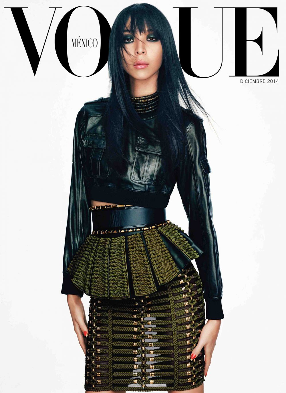 Issa Lish en portada de Vogue México Diciembre 2014